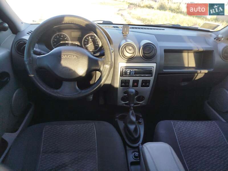 Седан Dacia Logan 2006 в Львове фото 5 Седан Dacia Logan 2006 в Львове