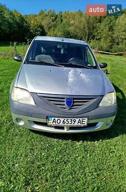 Седан Dacia Logan 2006 в Иршаве