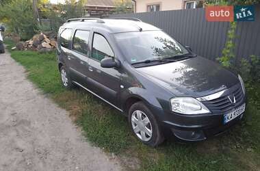 Седан Dacia Logan 2012 в Бахмачі