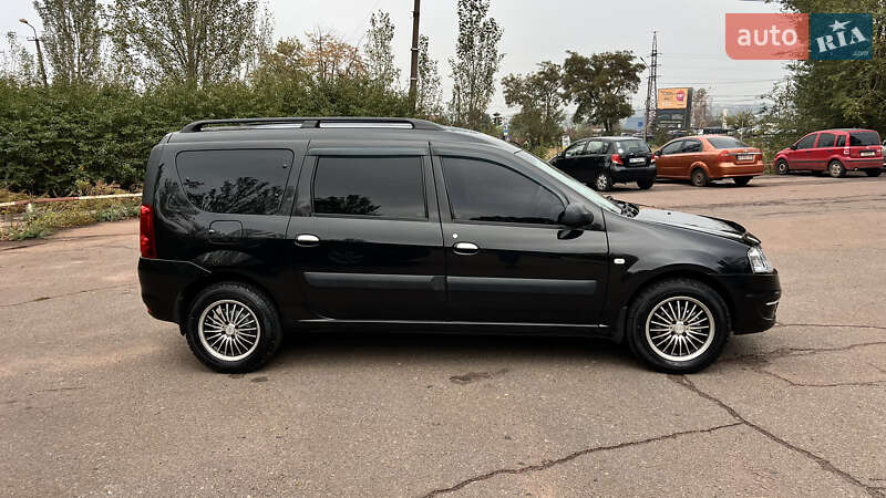 Седан Dacia Logan 2012 в Кривом Роге фото 9 Седан Dacia Logan 2012 в Кривом Роге