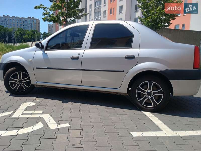 Седан Dacia Logan 2007 в Києві фото 9 Седан Dacia Logan 2007 в Києві