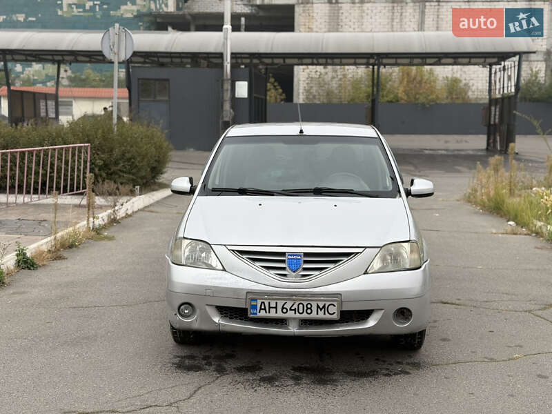 Седан Dacia Logan 2007 в Днепре