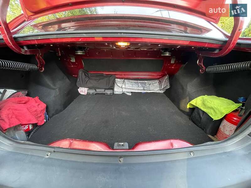 Седан Dacia Logan 2006 в Ивано-Франковске