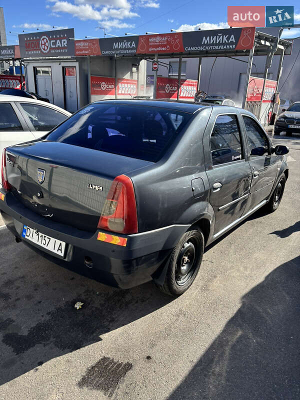 Седан Dacia Logan 2007 в Києві