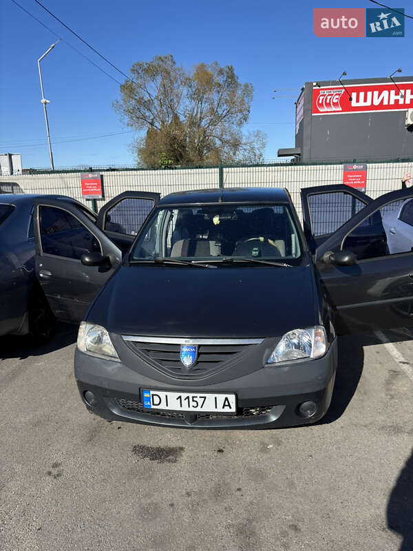 Седан Dacia Logan 2007 в Києві