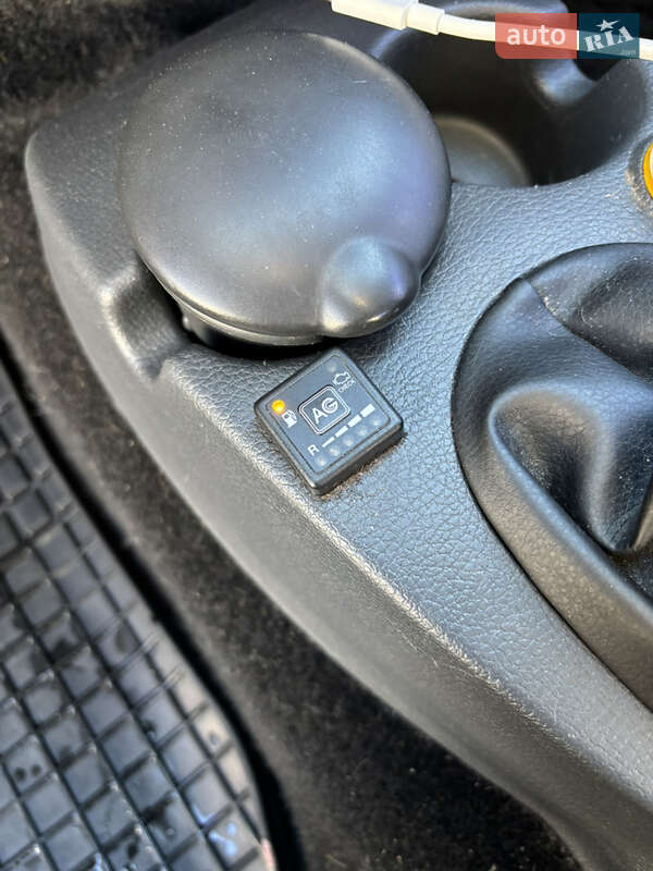 Седан Dacia Logan 2007 в Києві