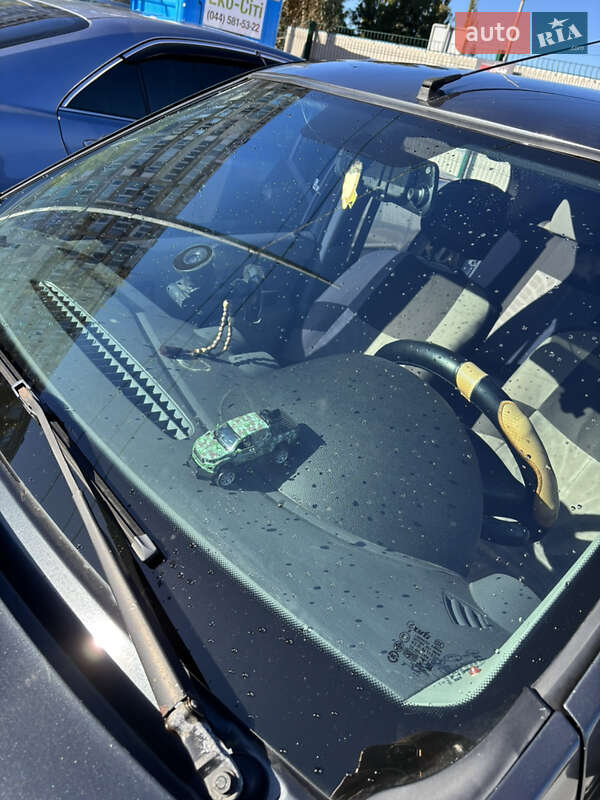 Седан Dacia Logan 2007 в Києві