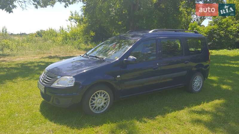 Универсал Dacia Logan 2011 в Ровно фото 12 Универсал Dacia Logan 2011 в Ровно