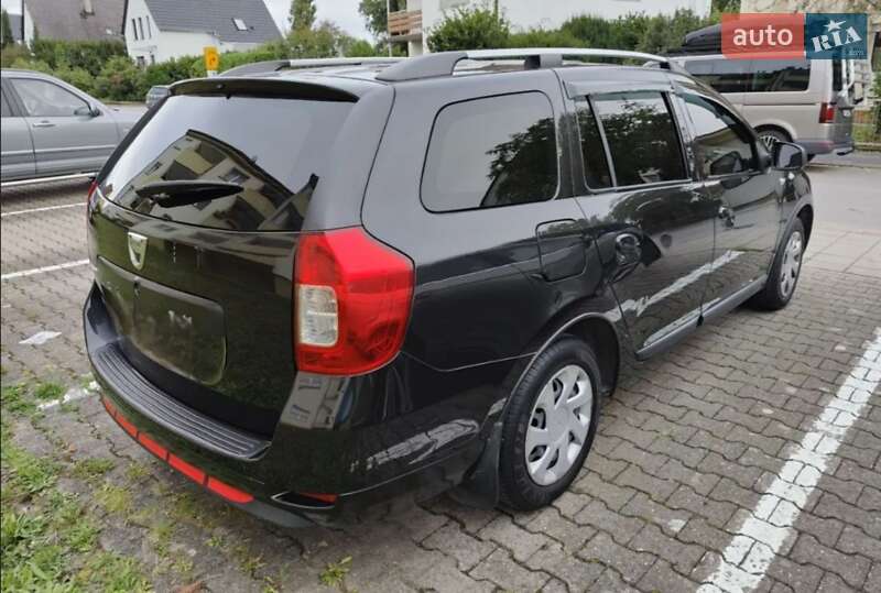 Седан Dacia Logan 2013 в Киеве