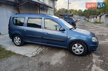 Седан Dacia Logan 2009 в 