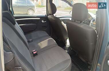 Седан Dacia Logan 2009 в 