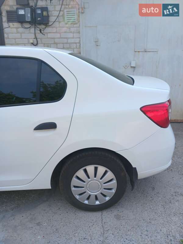 Седан Dacia Logan 2016 в Запорожье