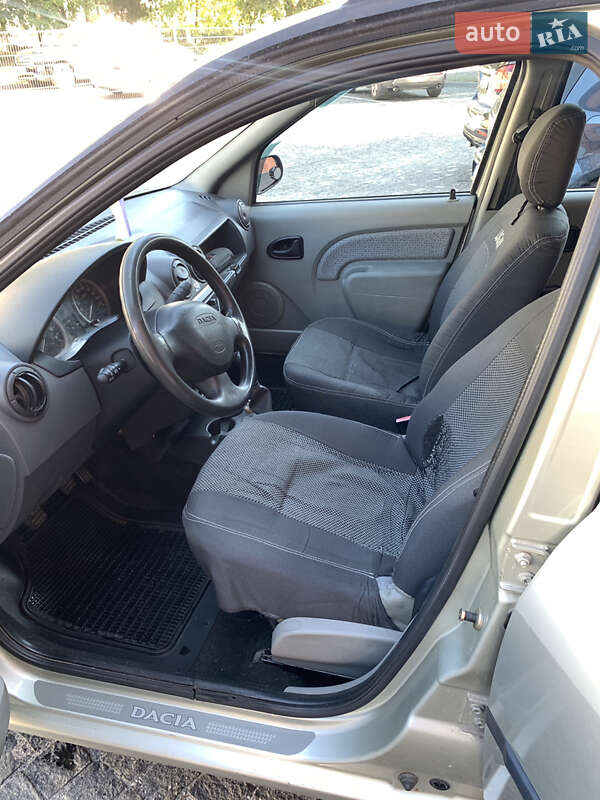 Седан Dacia Logan 2006 в Харькове фото 11 Седан Dacia Logan 2006 в Харькове