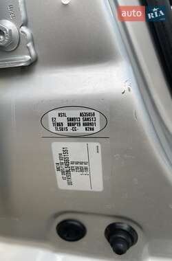 Седан Dacia Logan 2011 в 