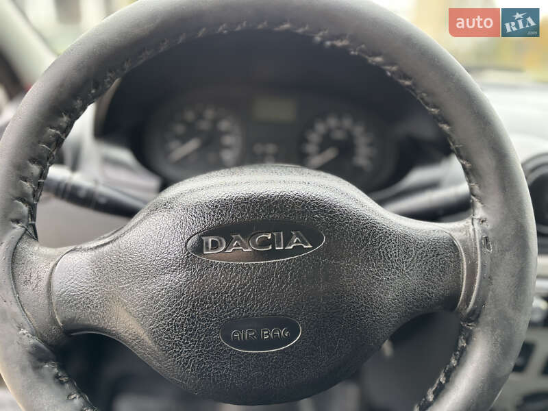 Седан Dacia Logan 2007 в Славуті