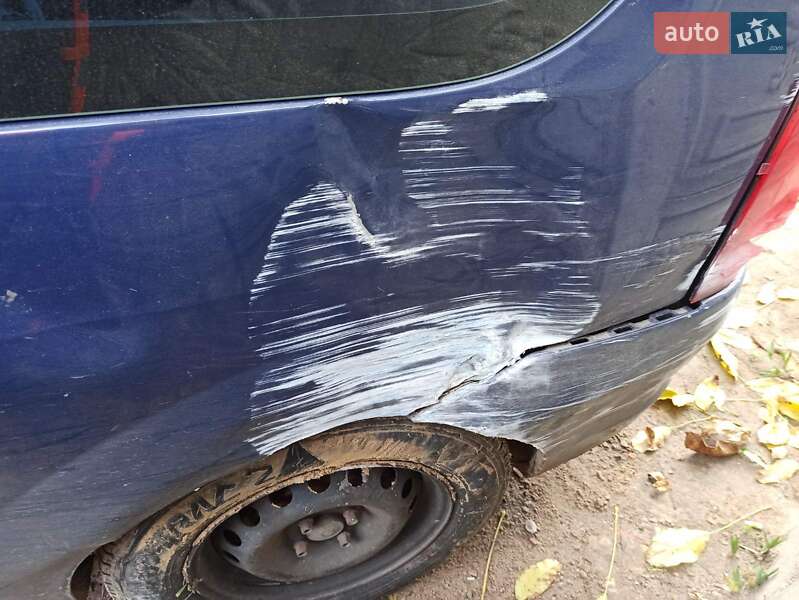 Седан Dacia Logan 2009 в Києві