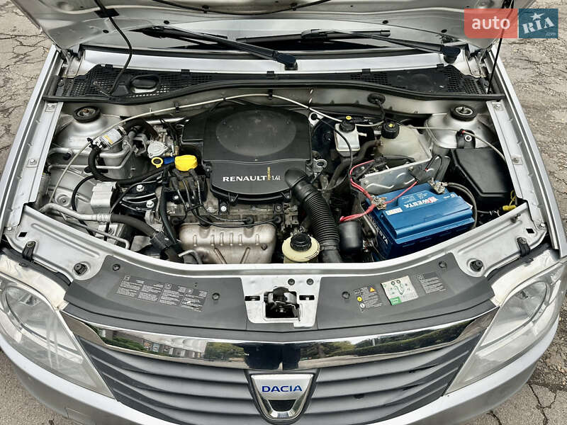 Седан Dacia Logan 2008 в Кам'янському фото 11 Седан Dacia Logan 2008 в Кам'янському
