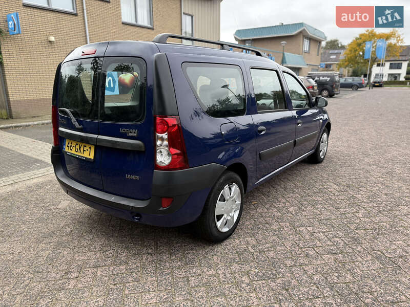 Седан Dacia Logan 2008 в Ровно