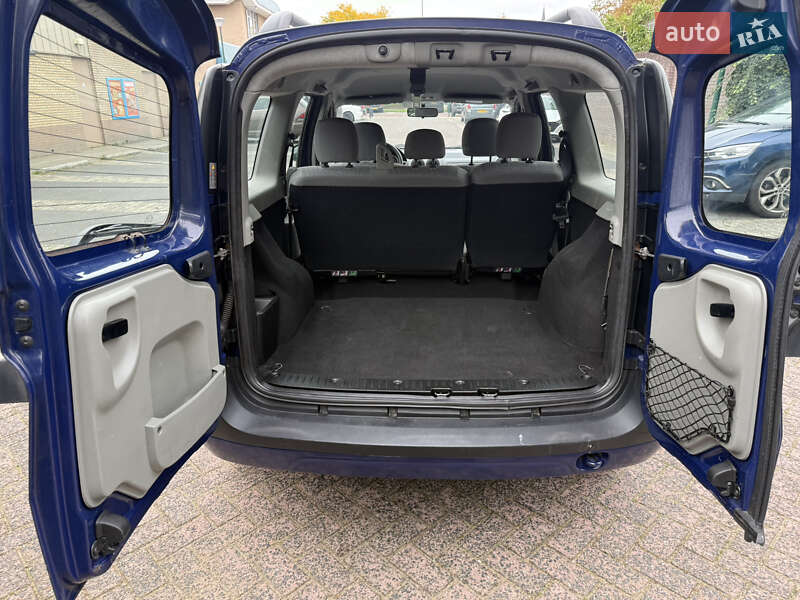 Седан Dacia Logan 2008 в Ровно