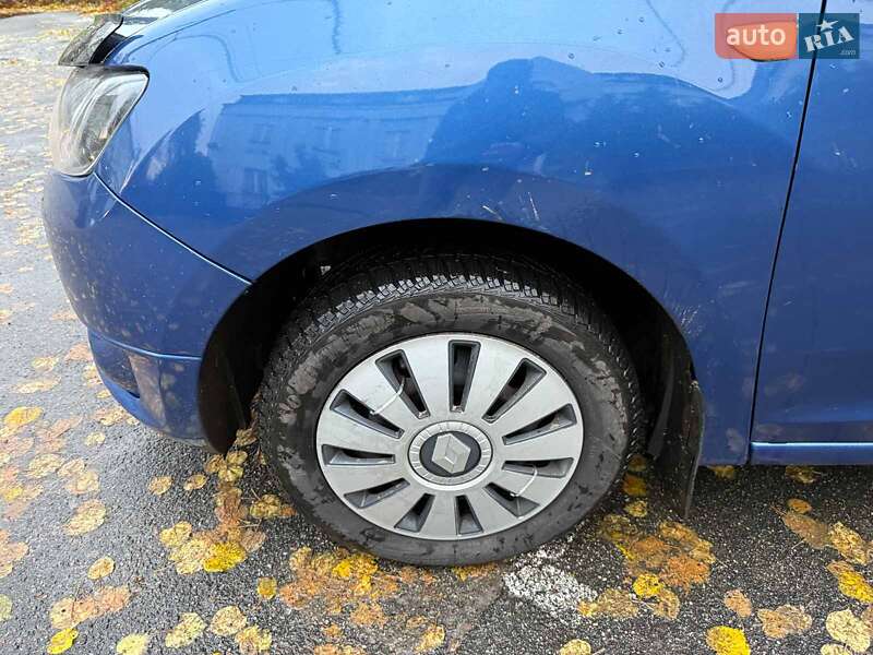 Седан Dacia Logan 2013 в Киеве фото 10 Седан Dacia Logan 2013 в Киеве