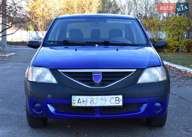 Седан Dacia Logan 2006 в Киеве