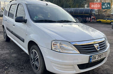 Седан Dacia Logan 2012 в Ровно