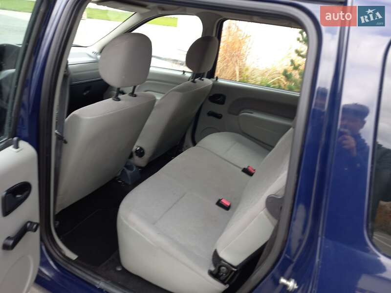 Седан Dacia Logan 2011 в Луцке фото 17 Седан Dacia Logan 2011 в Луцке