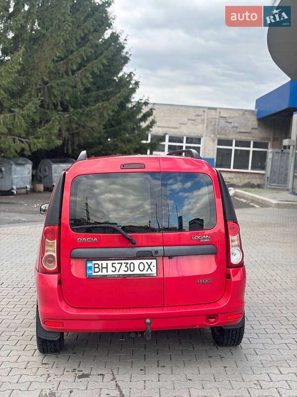 Седан Dacia Logan 2009 в Хмельницком