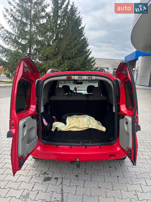 Седан Dacia Logan 2009 в Хмельницком