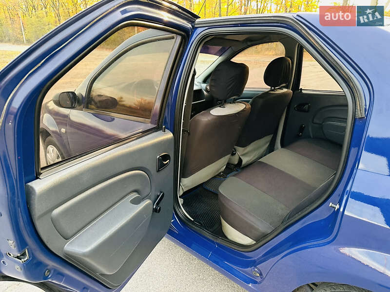 Седан Dacia Logan 2006 в Первомайске фото 18 Седан Dacia Logan 2006 в Первомайске