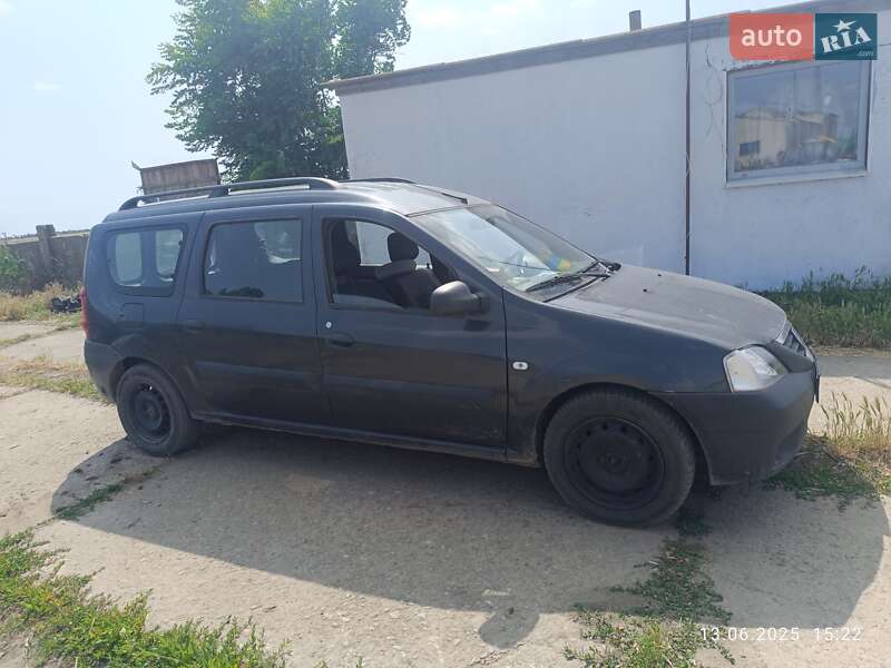 Седан Dacia Logan 2008 в Одесі