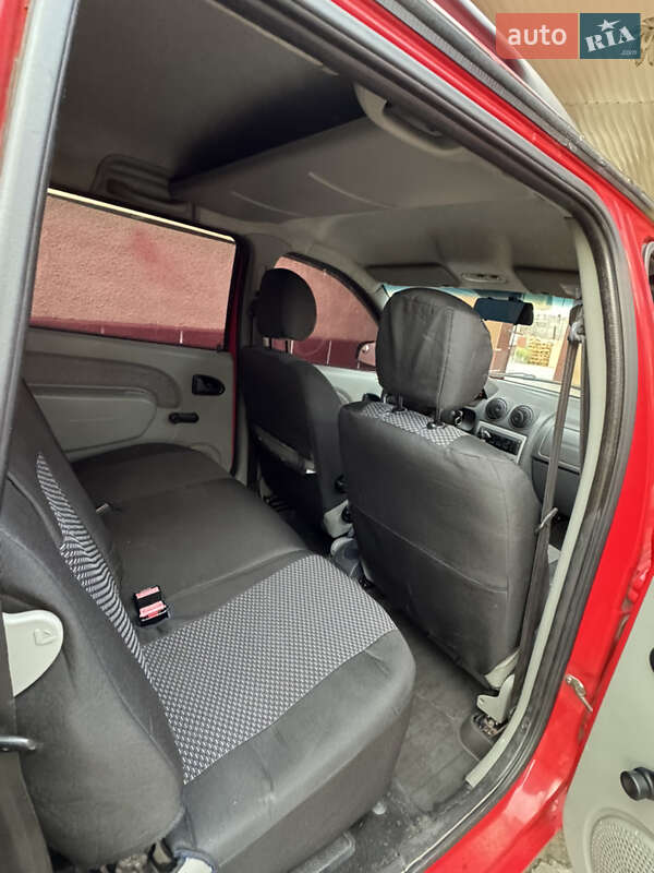 Седан Dacia Logan 2008 в Дніпрі фото 15 Седан Dacia Logan 2008 в Дніпрі