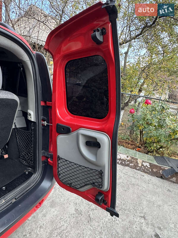 Седан Dacia Logan 2008 в Дніпрі фото 20 Седан Dacia Logan 2008 в Дніпрі