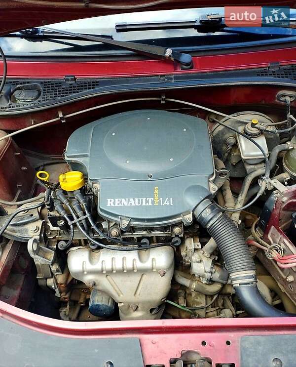 Седан Dacia Logan 2006 в Житомире фото 5 Седан Dacia Logan 2006 в Житомире