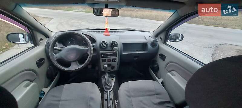 Седан Dacia Logan 2007 в Новомосковську