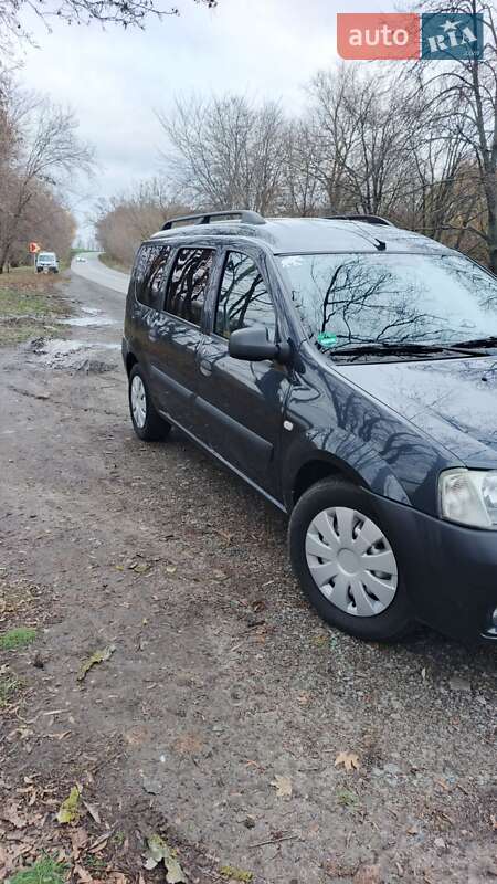 Седан Dacia Logan 2008 в Миргороде фото 24 Седан Dacia Logan 2008 в Миргороде