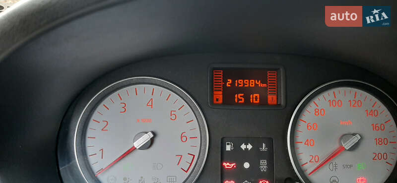 Седан Dacia Logan 2010 в Чернигове