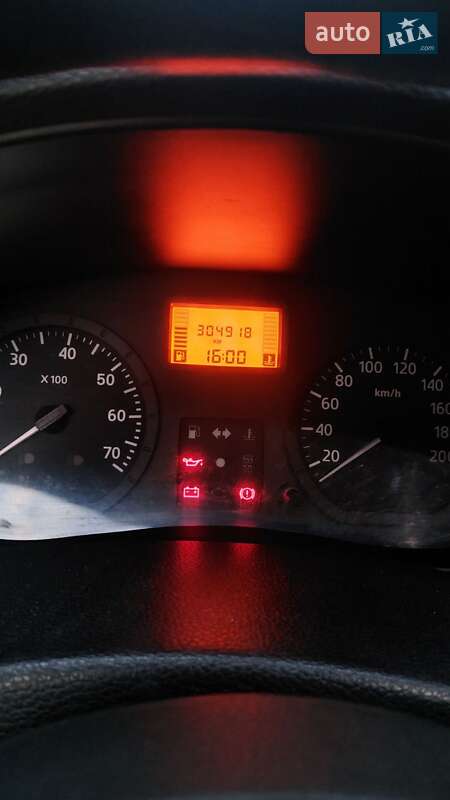 Седан Dacia Logan 2006 в Житомире фото 3 Седан Dacia Logan 2006 в Житомире