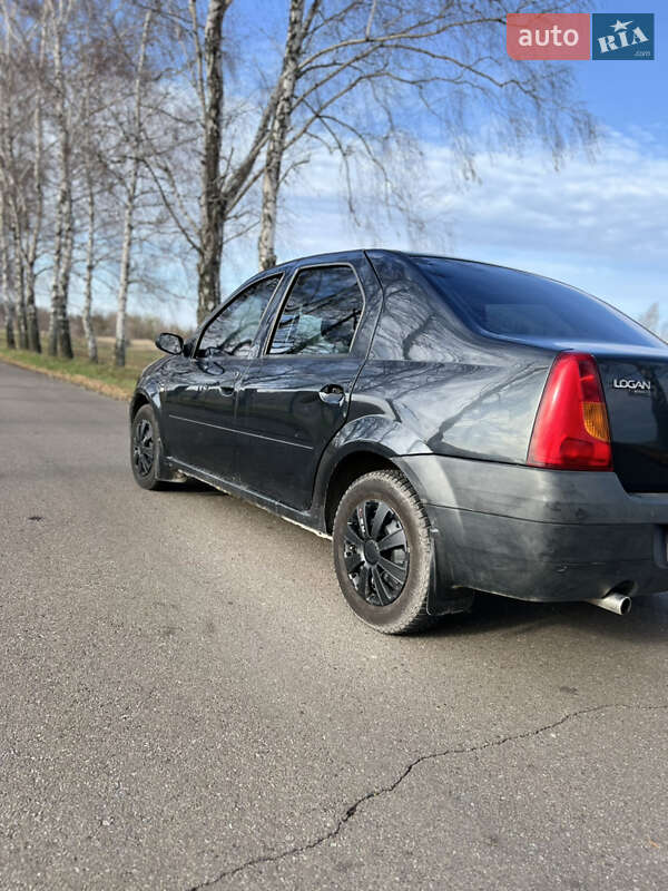 Седан Dacia Logan 2007 в Переяславі