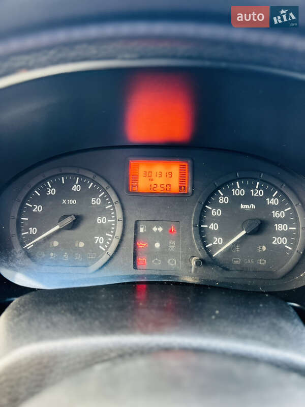 Седан Dacia Logan 2007 в Переяславі