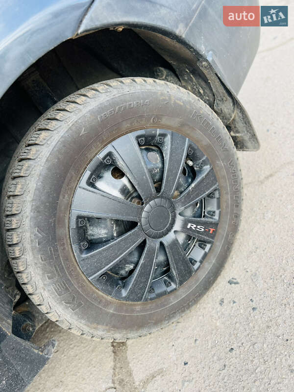 Седан Dacia Logan 2007 в Переяславі