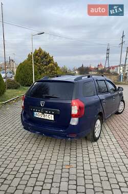 Седан Dacia Logan 2015 в Ужгороде