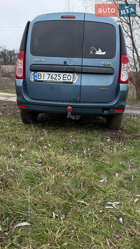 Седан Dacia Logan 2009 в Полтаве