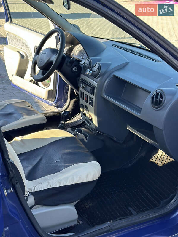 Седан Dacia Logan 2005 в Львове фото 25 Седан Dacia Logan 2005 в Львове