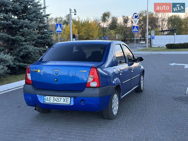 Седан Dacia Logan 2006 в Днепре