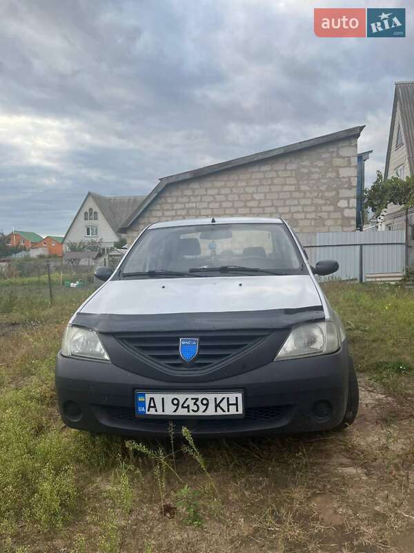 Седан Dacia Logan 2008 в Києві
