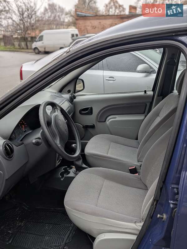 Седан Dacia Logan 2008 в Чернигове