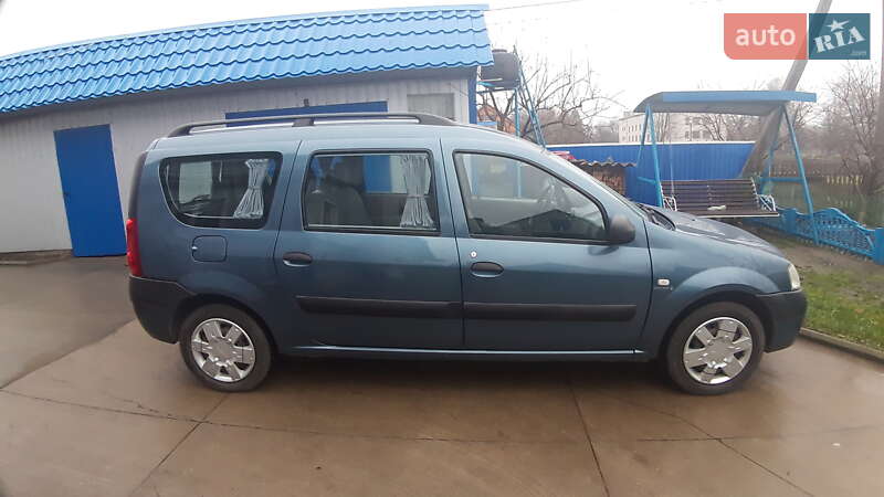 Седан Dacia Logan 2006 в Бердичеве