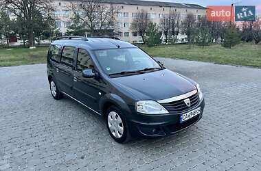 Седан Dacia Logan 2009 в Теплике