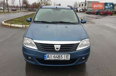 Седан Dacia Logan 2008 в Бучі